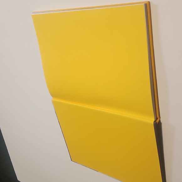 Like New! Trucks (Snapshot Picture Library Series) Hardcover – July 1, 2008 - Picture 6 of 8